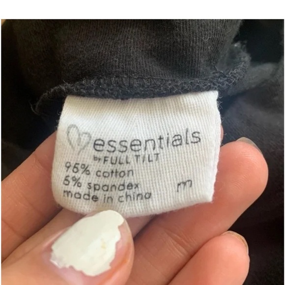 Full Tilt Black Crop Muscle Tee - Picture 3 of 3